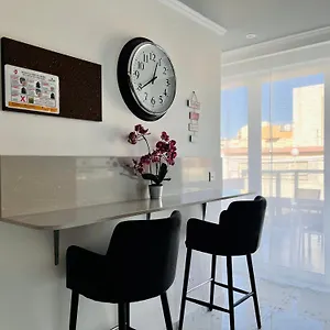 Apartment By Promenade And, Sliema