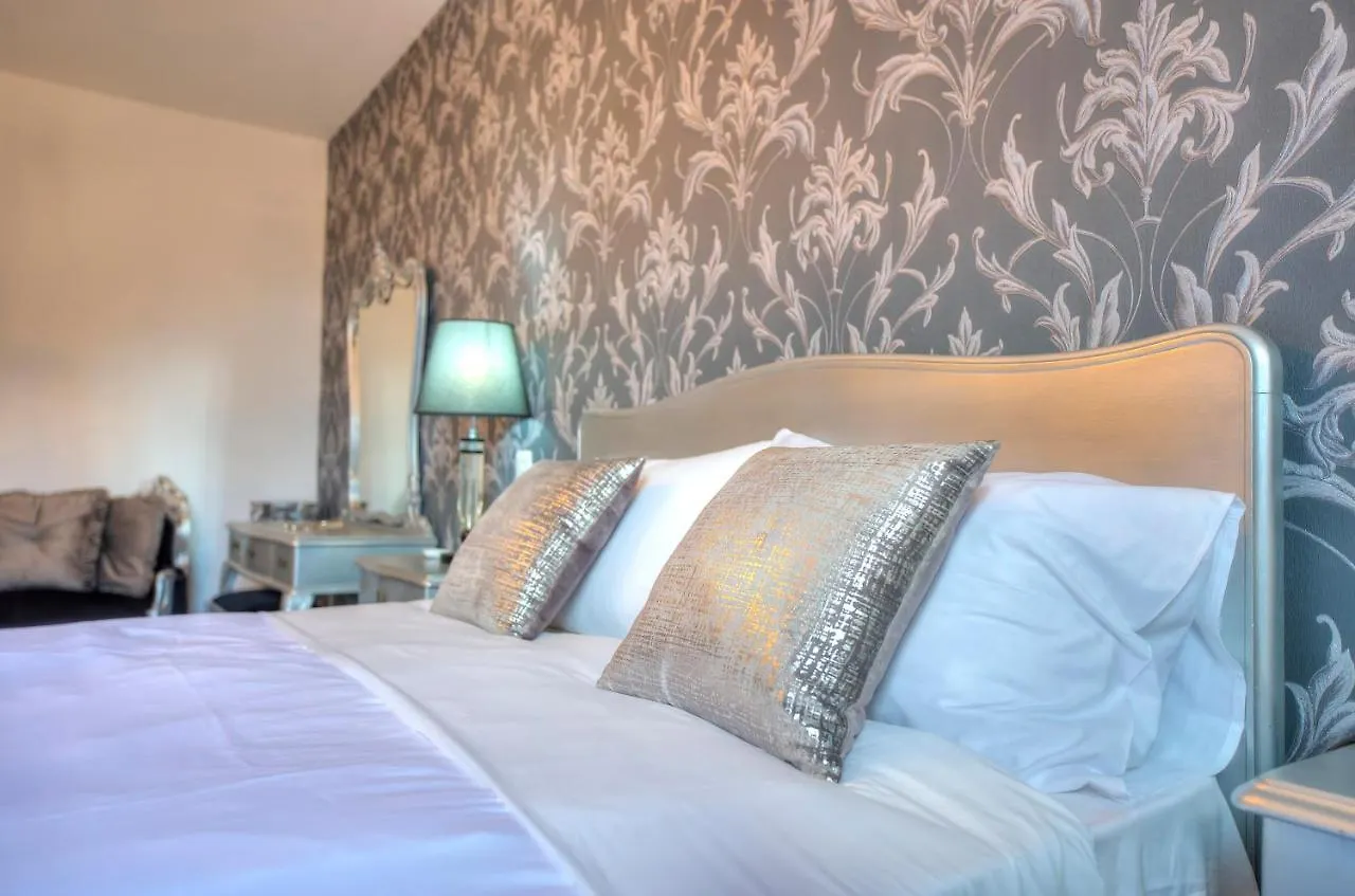 Spectacular Spacious House With Sun Terrace Ilju1-1 Sliema Holiday home