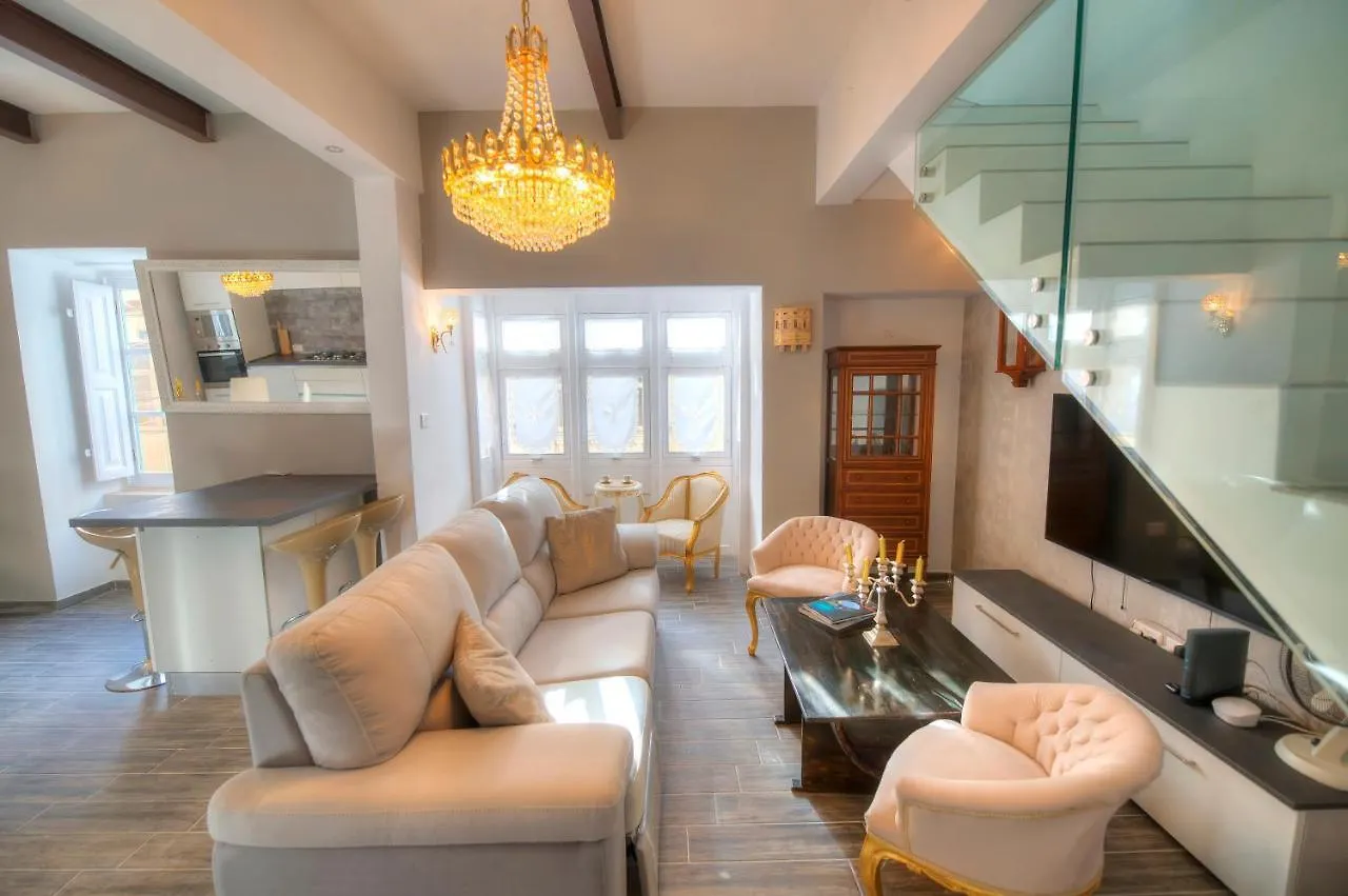 Holiday home Spectacular Spacious House With Sun Terrace Ilju1-1 Sliema