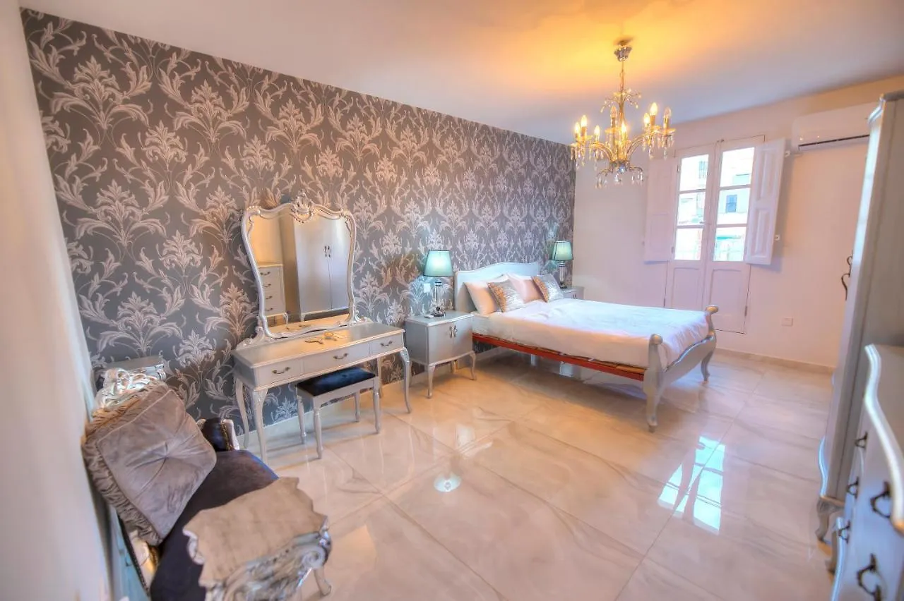 Holiday home Spectacular Spacious House With Sun Terrace Ilju1-1 Sliema Malta